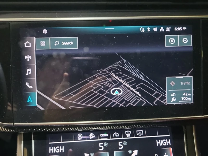 Audi SQ7 PREMIUM PLUS  CARFAX, снимка 10 - Автомобили и джипове - 52573916