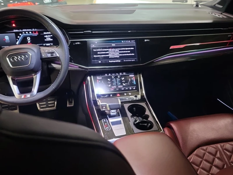 Audi SQ7 PREMIUM PLUS  CARFAX, снимка 11 - Автомобили и джипове - 52573916