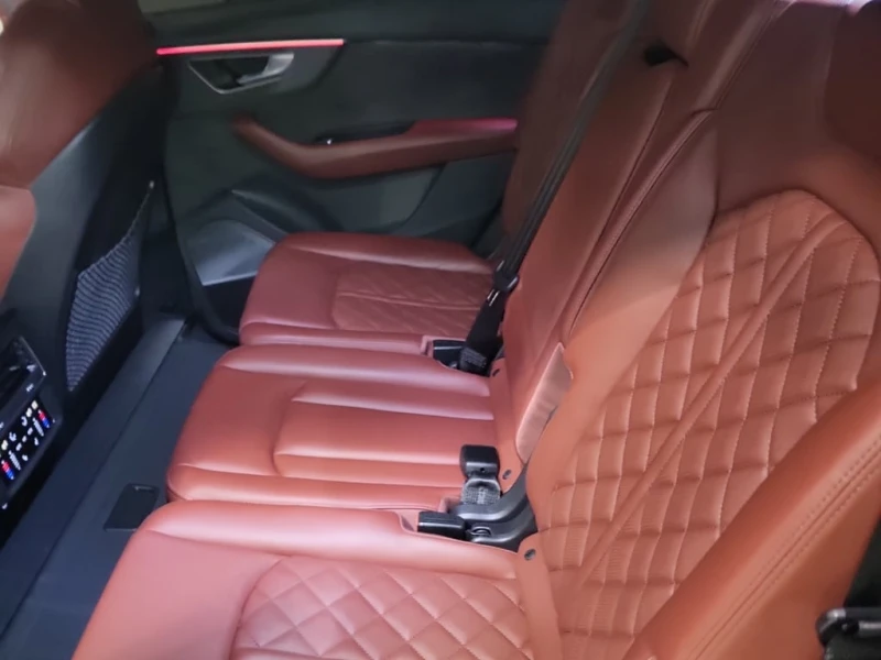 Audi SQ7 PREMIUM PLUS  CARFAX, снимка 13 - Автомобили и джипове - 52573916
