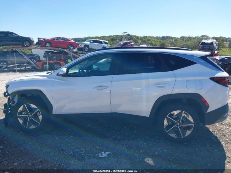 Hyundai Tucson 2.5L I-4 DI, DOHC, VVT, 187HP All Wheel Drive, снимка 6 - Автомобили и джипове - 52851114