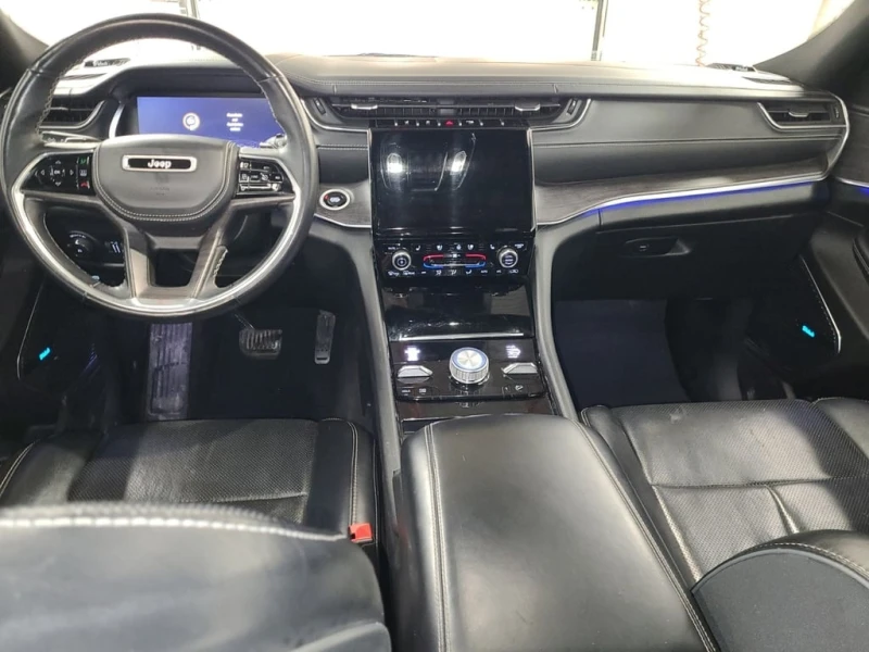 Jeep Grand cherokee OVERLAND LONG AWD * АМБИЕНТНО * 6 МЕСТНА * , снимка 10 - Автомобили и джипове - 53340137