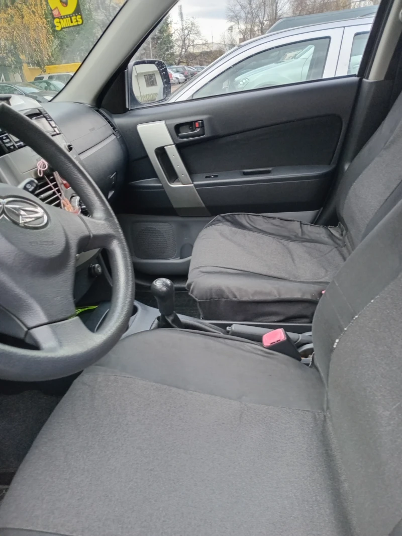 Daihatsu Terios 4?4, снимка 6 - Автомобили и джипове - 53400426