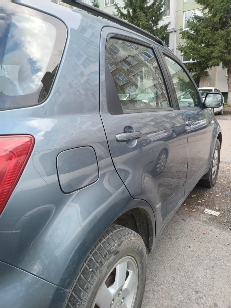 Daihatsu Terios 4?4, снимка 8 - Автомобили и джипове - 53400426