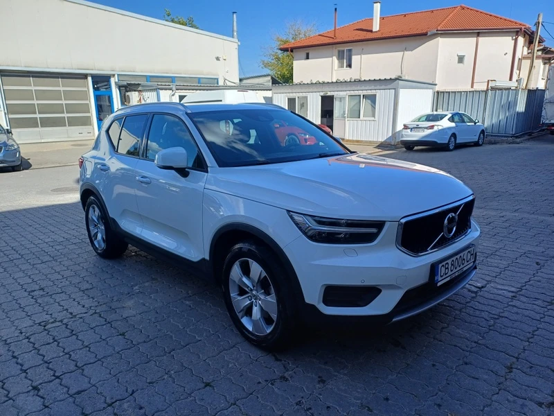 Volvo XC40 2.0 D4, снимка 7 - Автомобили и джипове - 47381630