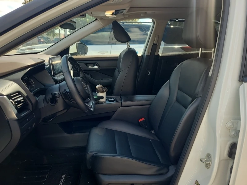 Nissan Rogue  - изображение 10