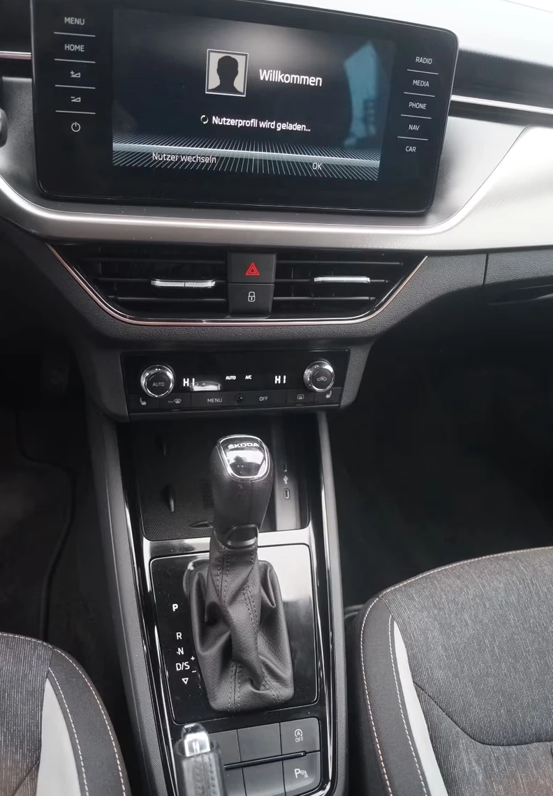 Skoda Kamiq, снимка 9 - Автомобили и джипове - 53625457