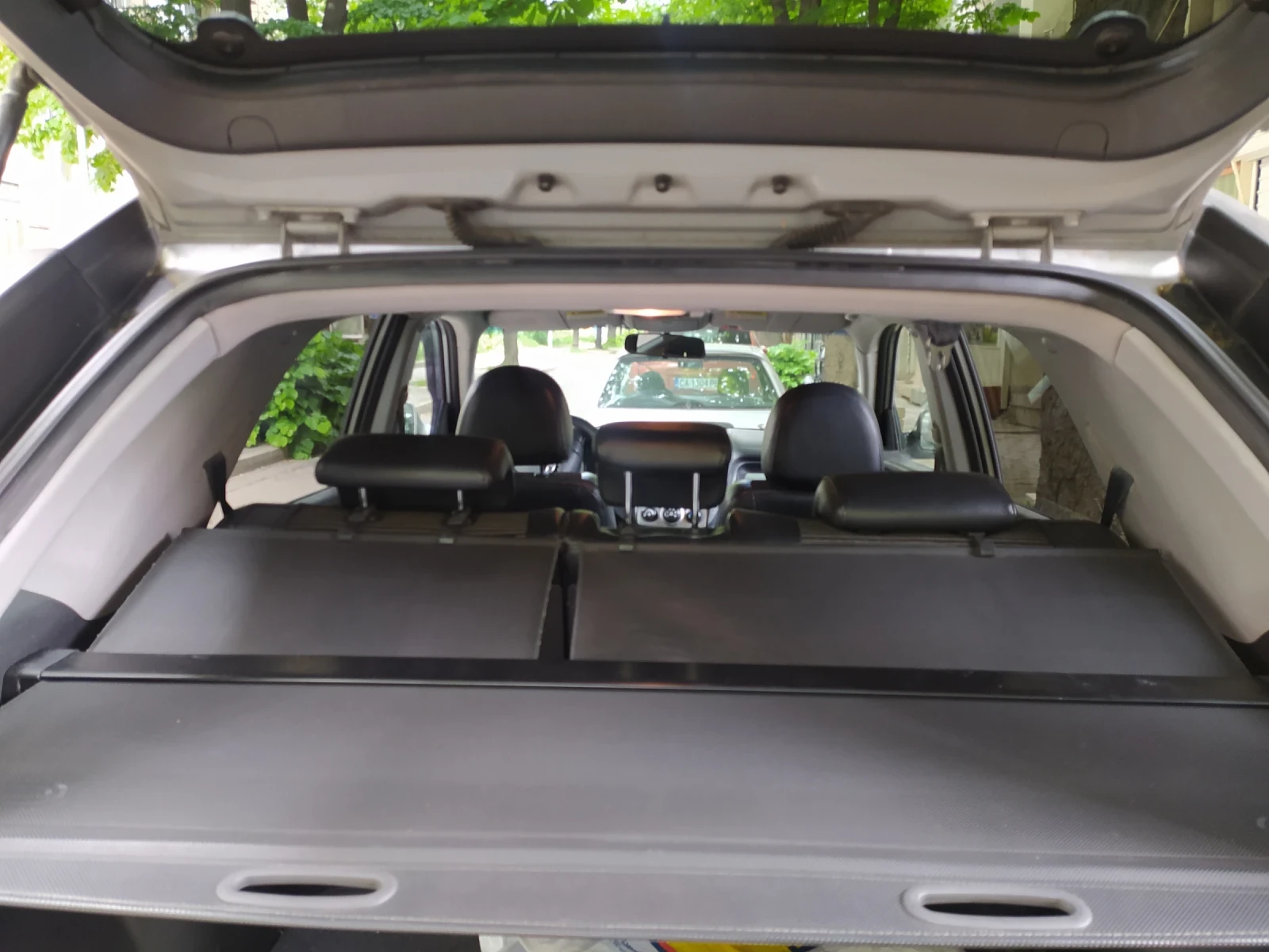 Kia Sportage 2.0 CRDI 4х4 - изображение 10