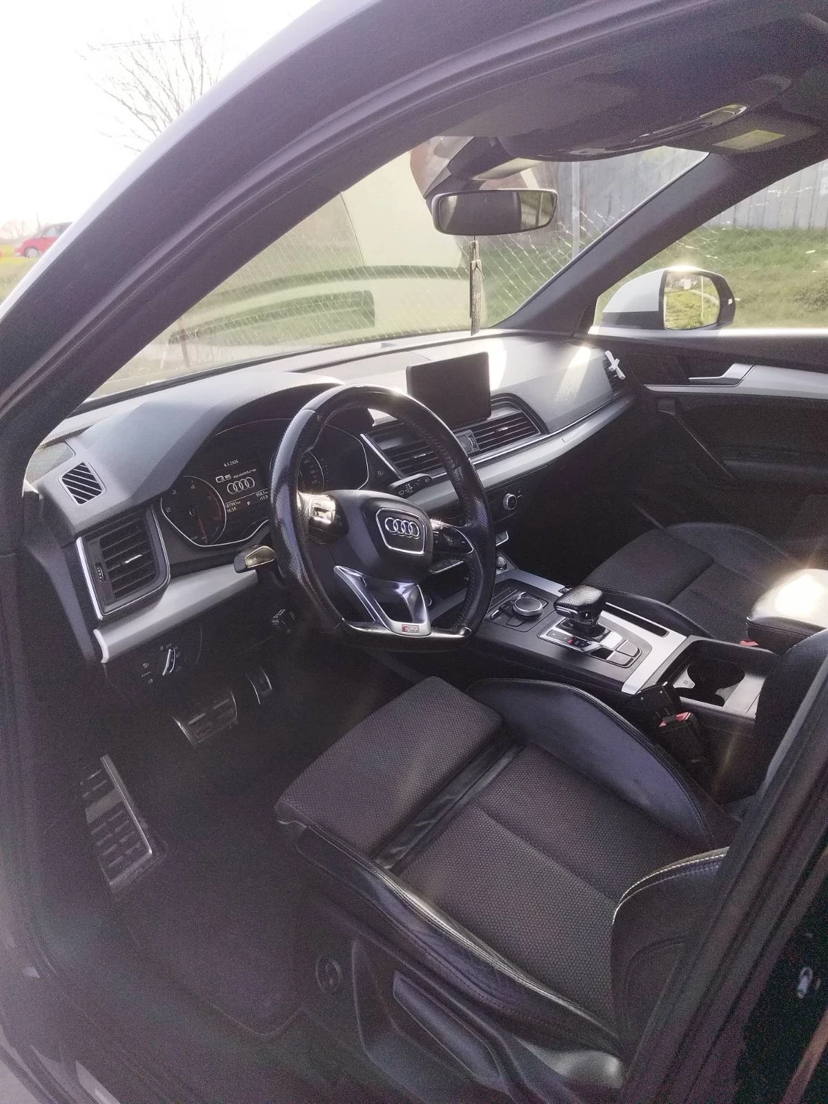 Audi Q5, снимка 6 - Автомобили и джипове - 54013959