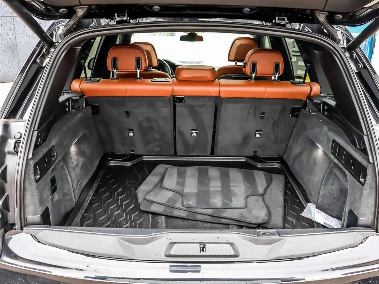 BMW X5 * xDrive40i * CARFAX * Фиксирана цена до БГ * , снимка 16 - Автомобили и джипове - 54060075