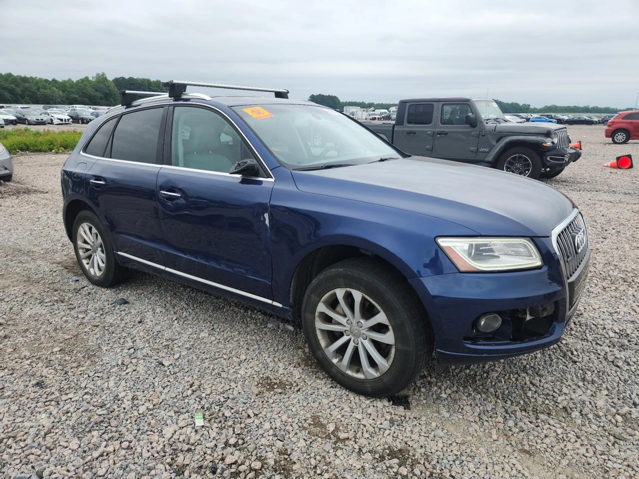 Audi Q5 2.0l Premium, снимка 4 - Автомобили и джипове - 54743703