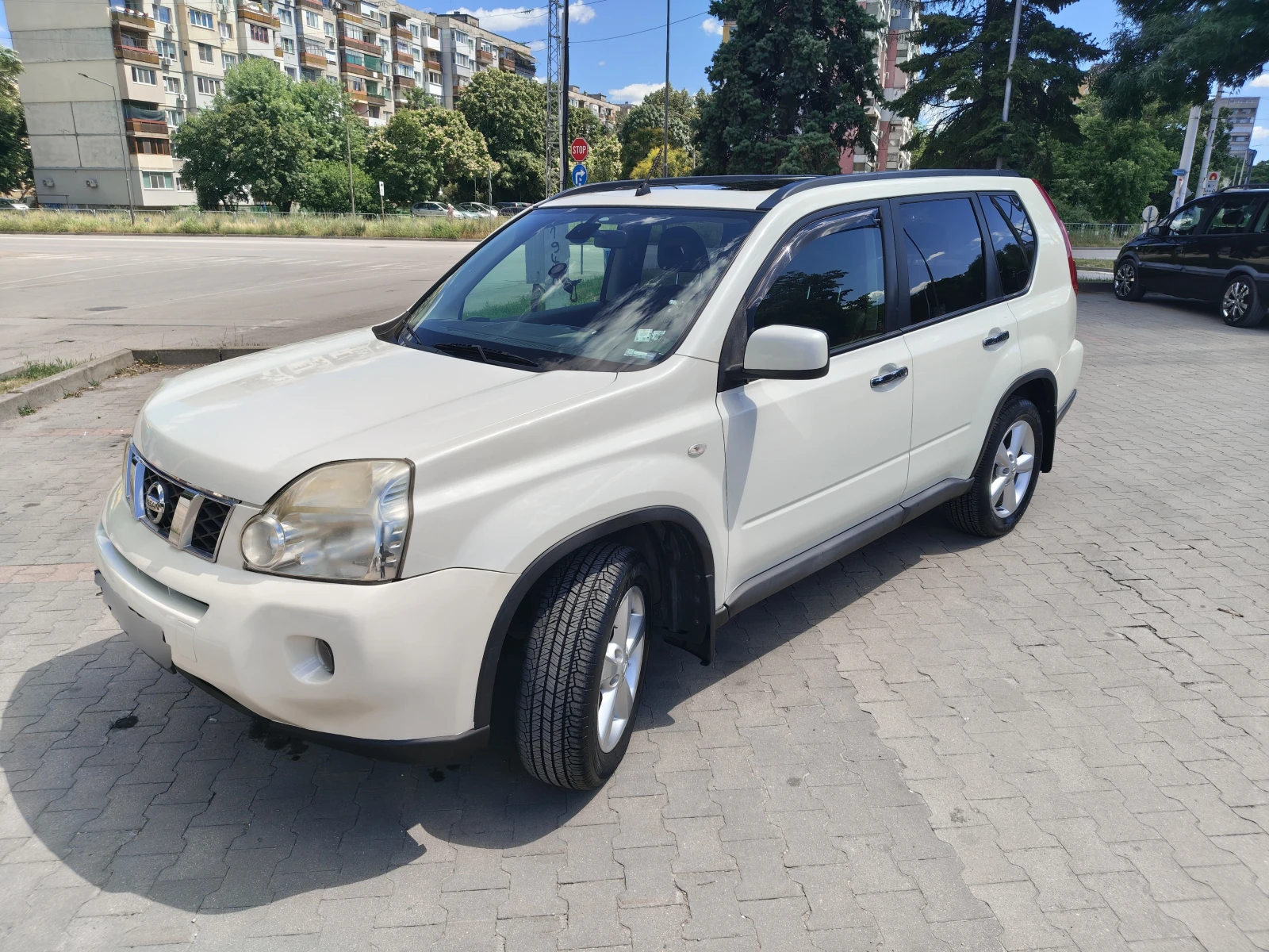 Nissan X-trail Т31, снимка 2 - Автомобили и джипове - 54909811