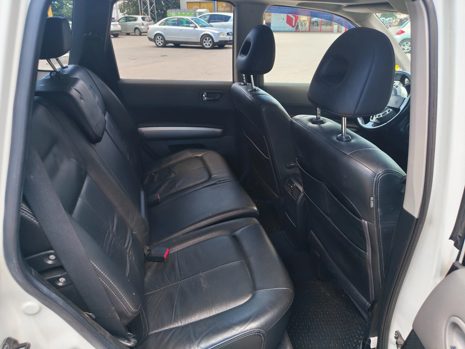 Nissan X-trail Т31, снимка 6 - Автомобили и джипове - 54909811