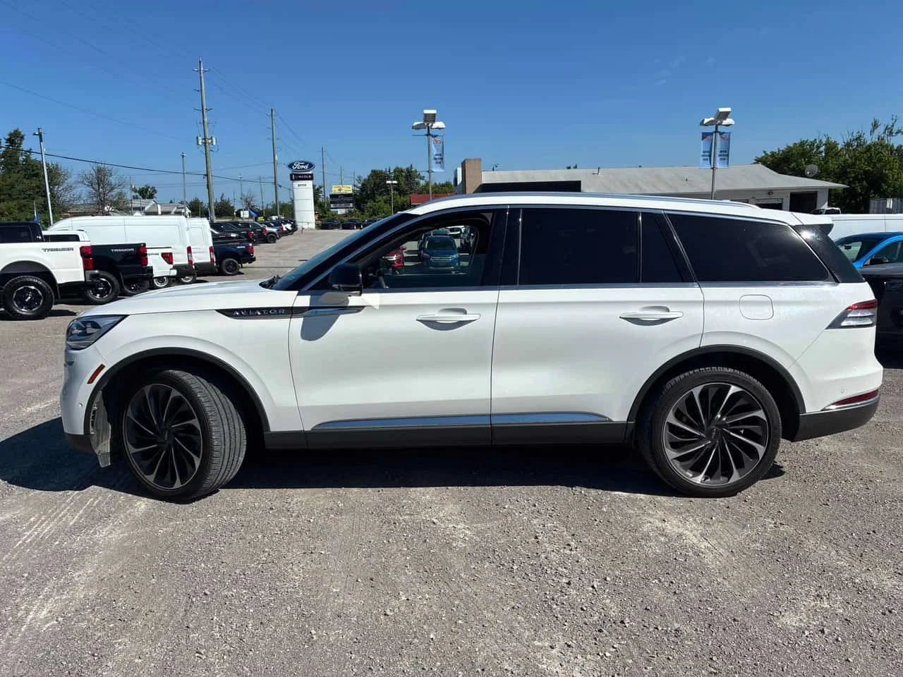 Lincoln Aviator * Reserve * CARFAX * ���� �� �� | Mobile.bg � ����������� 2