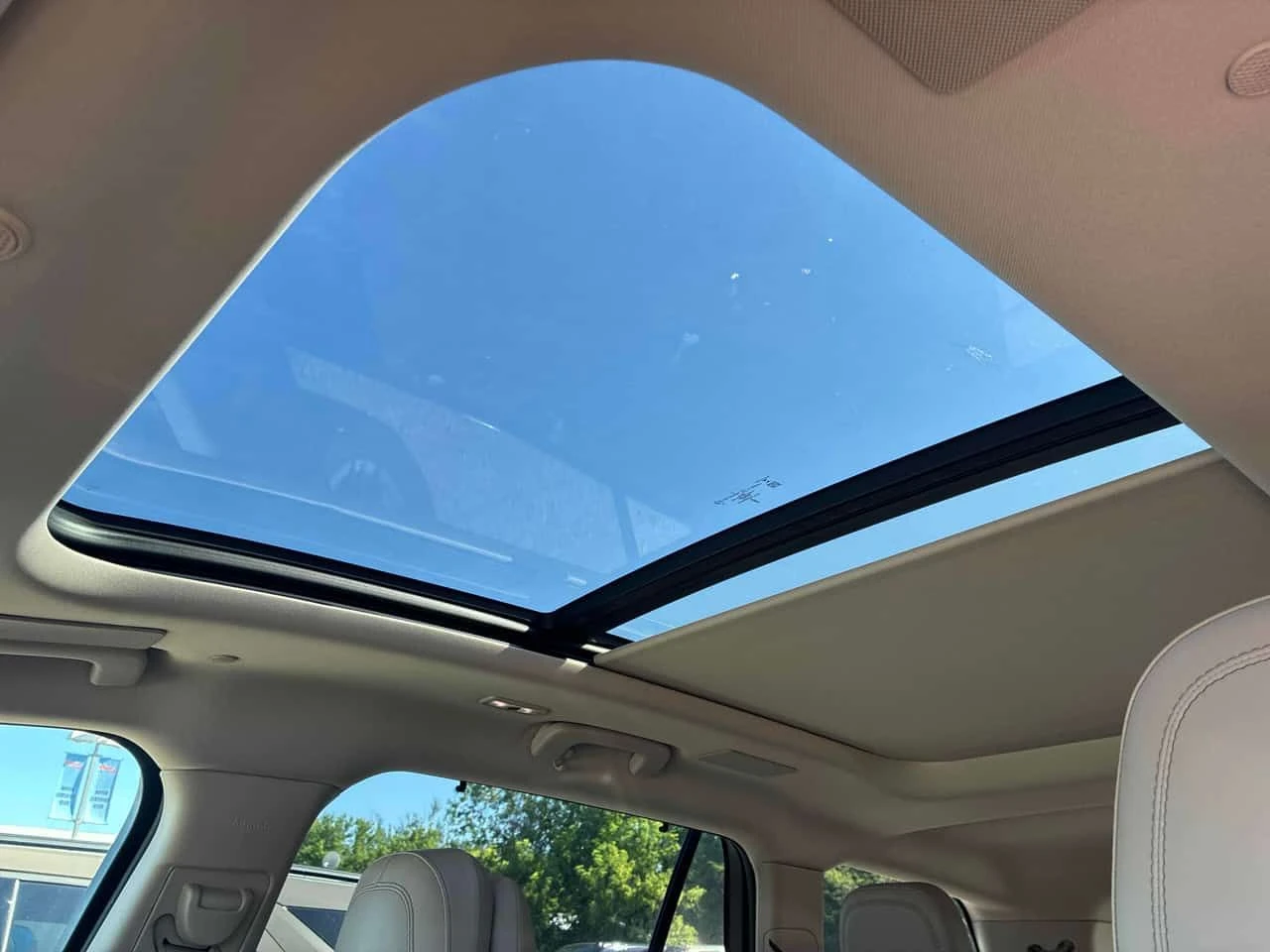 Lincoln Aviator * Reserve * CARFAX * ���� �� �� | Mobile.bg � ����������� 12