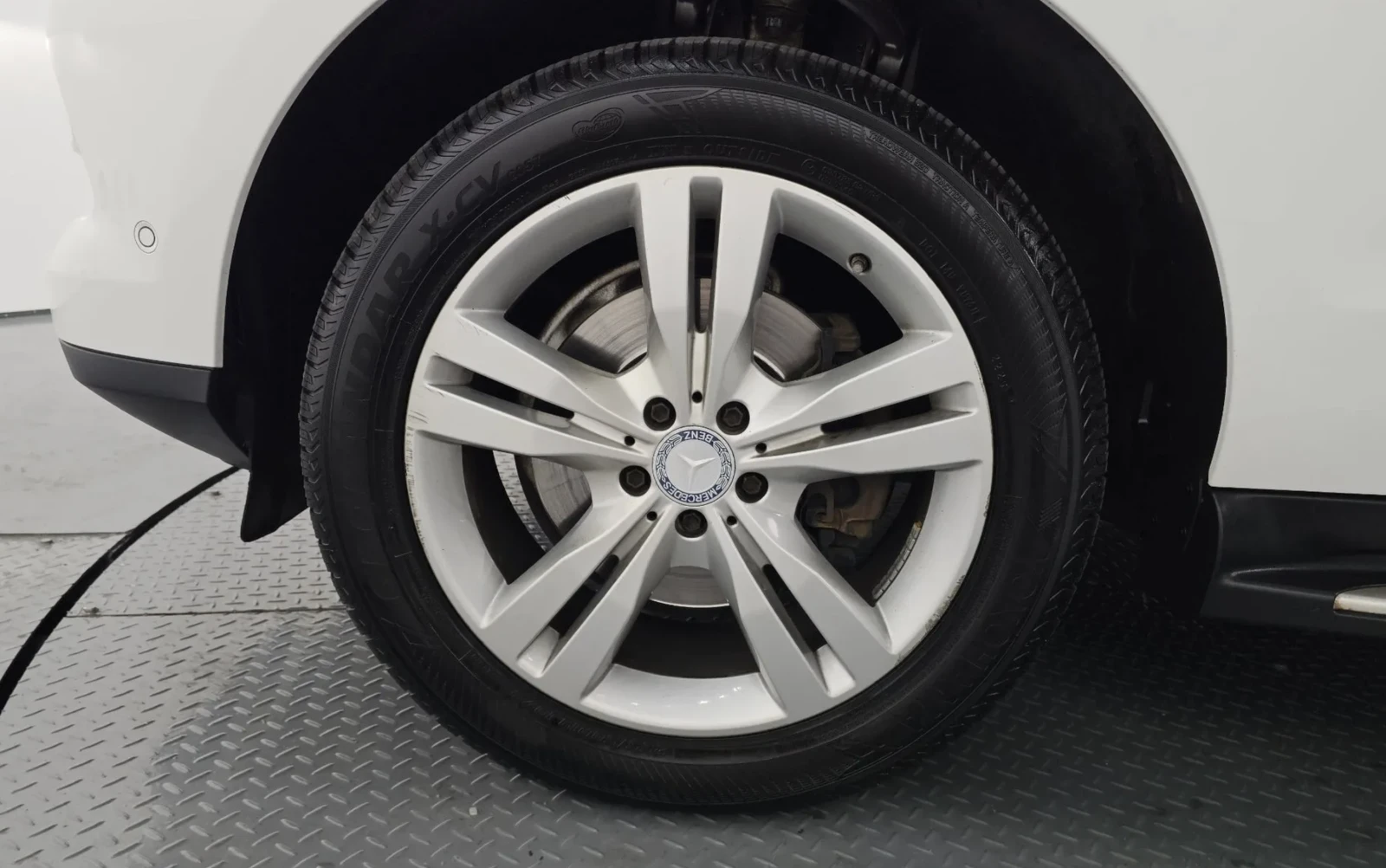 Mercedes-Benz ML 350 BLUETec 4Matic! FULL, снимка 3 - Автомобили и джипове - 55899856