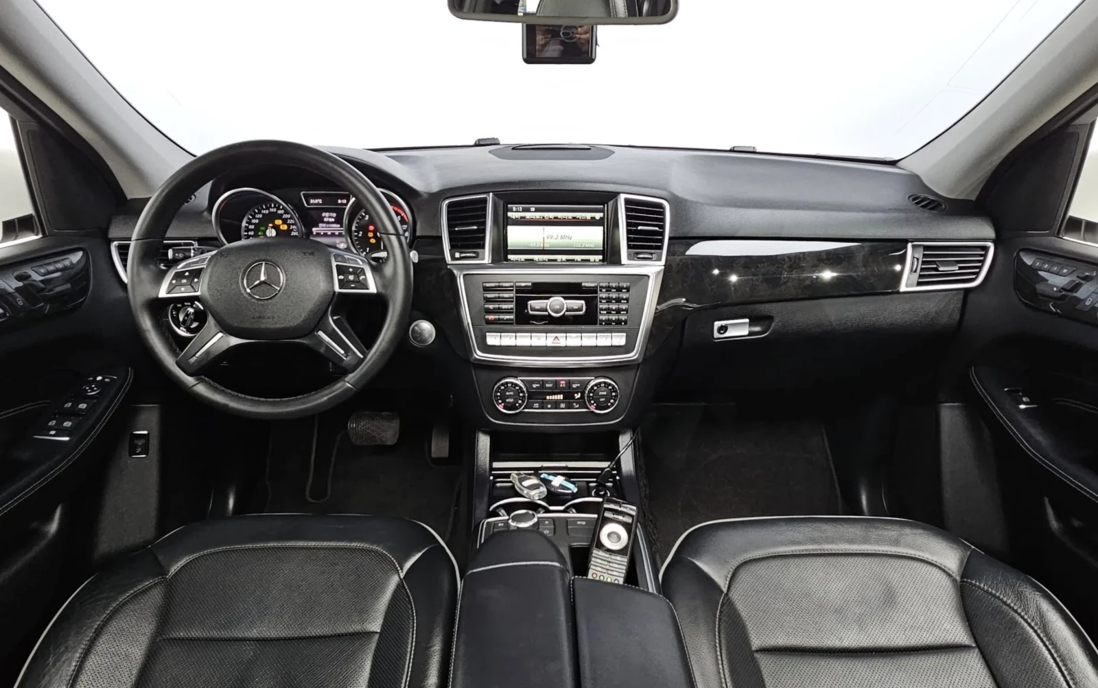 Mercedes-Benz ML 350 BLUETec 4Matic! FULL, снимка 5 - Автомобили и джипове - 55899856
