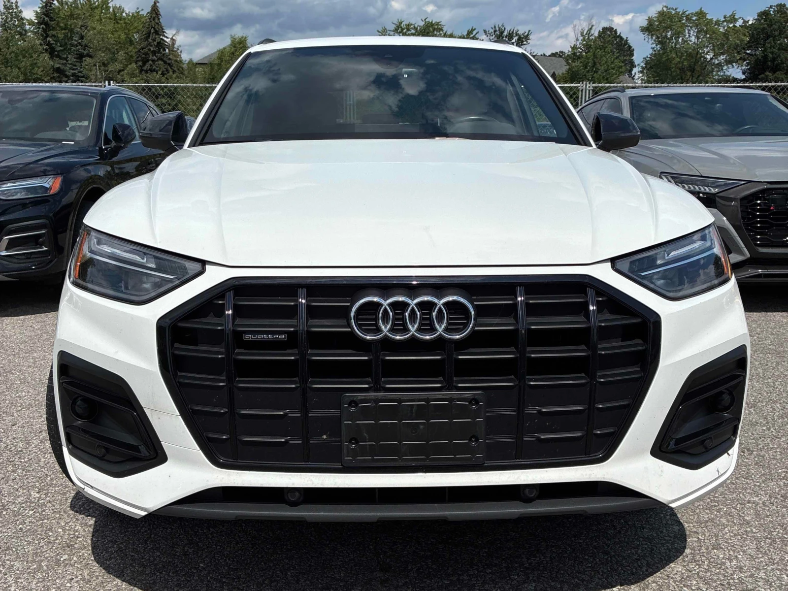 Audi Q5 * Komfort * CARFAX * ОПЦИЯ ЗА ФИНАНСИРАНЕ , снимка 6 - Автомобили и джипове - 55948436