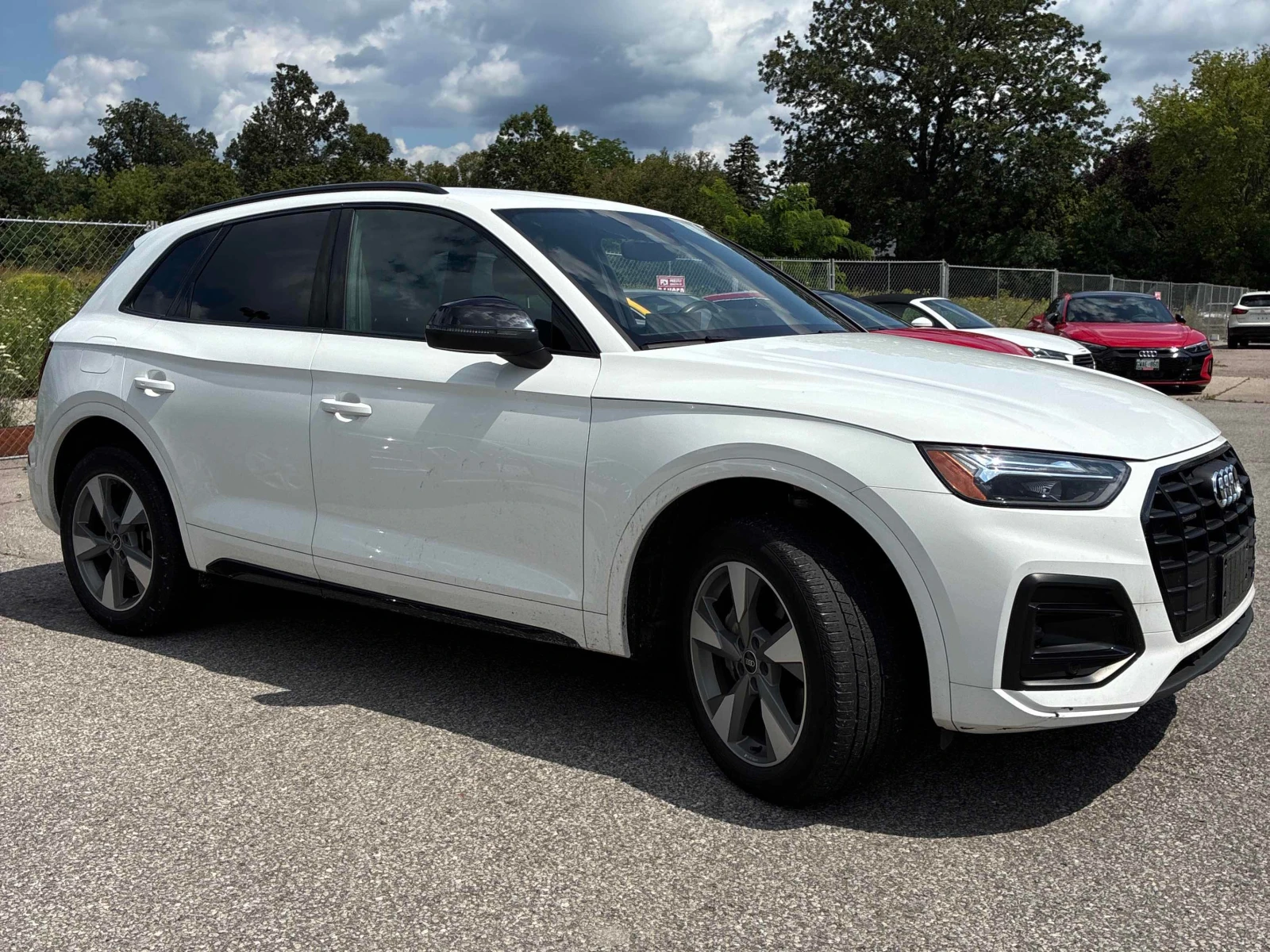Audi Q5 * Komfort * CARFAX * ОПЦИЯ ЗА ФИНАНСИРАНЕ , снимка 3 - Автомобили и джипове - 55948436
