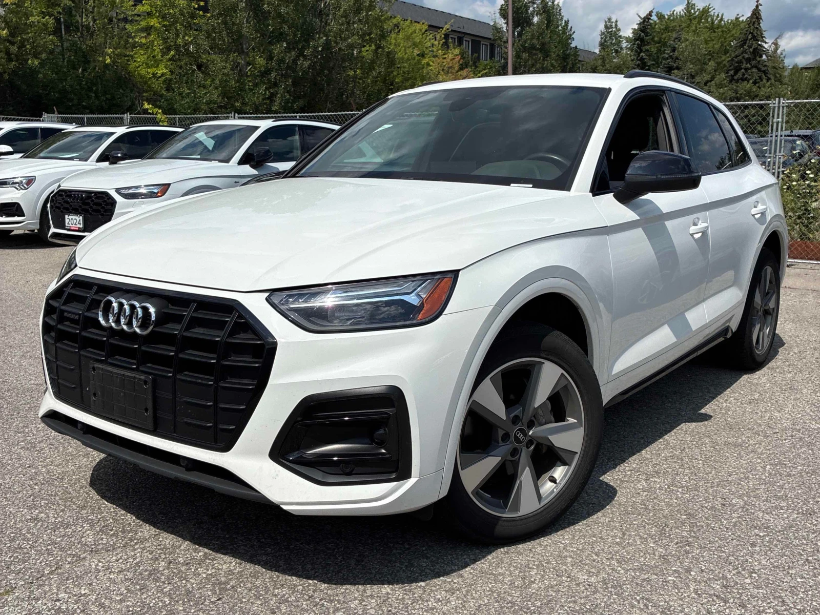 Audi Q5 * Komfort * CARFAX * ОПЦИЯ ЗА ФИНАНСИРАНЕ 