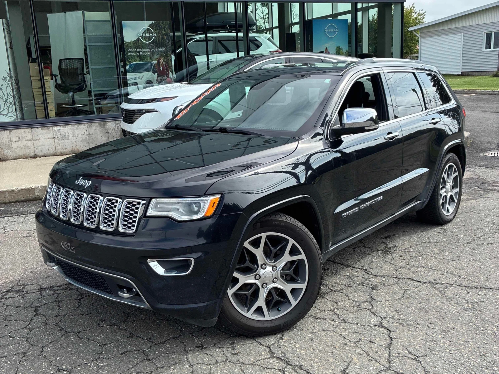 Jeep Grand cherokee * Overland * CARFAX * AВТОКРЕДИТ* , снимка 17 - Автомобили и джипове - 55948978