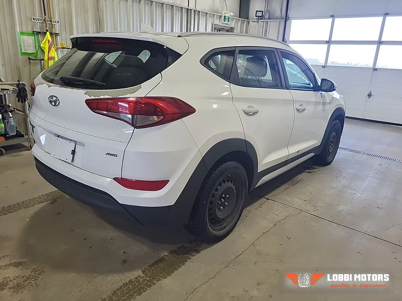 Hyundai Tucson, снимка 2 - Автомобили и джипове - 56018320