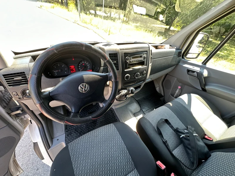 VW Crafter, снимка 7 - Бусове и автобуси - 51725906