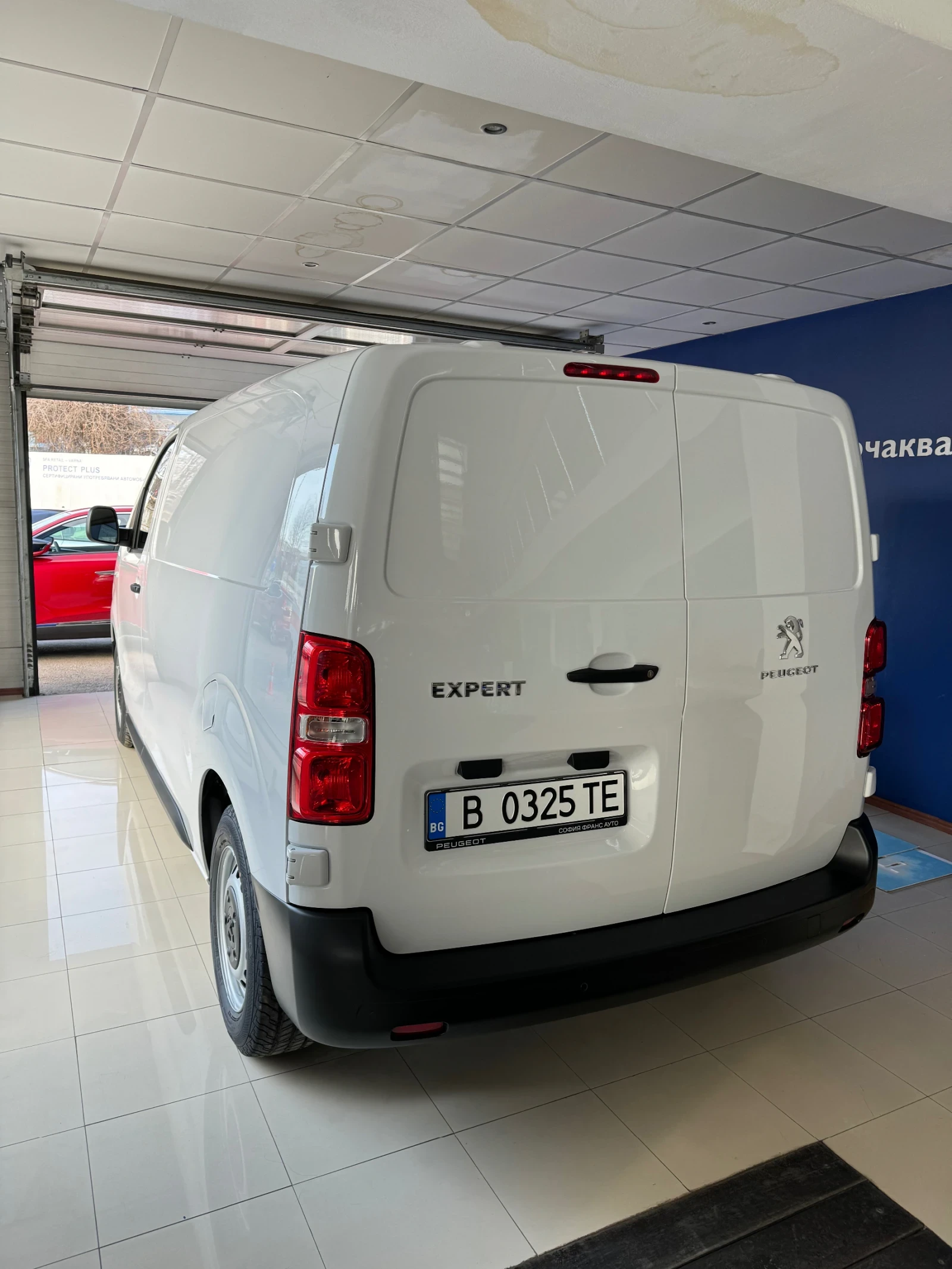 Peugeot Expert Blue HDI 145 - изображение 4