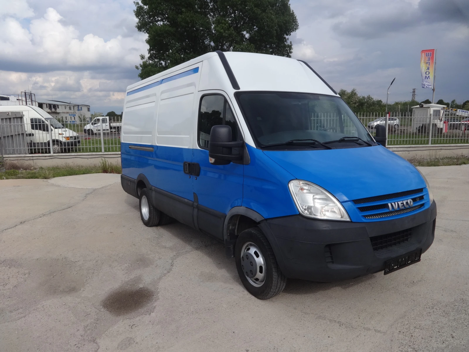 Iveco Daily 35C12  КАТ. * Б* ВНОС ОТ ШВЕЙЦАРИЯ