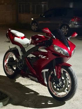 Yamaha YZF-R1 | Mobile.bg    4