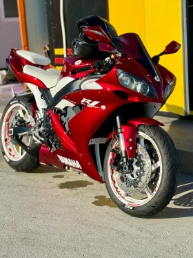 Yamaha YZF-R1 | Mobile.bg    2