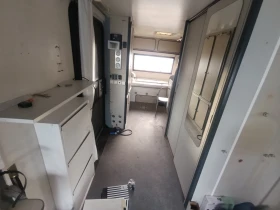 Кемпер Mercedes-Benz Integral Exclusive 650, снимка 8