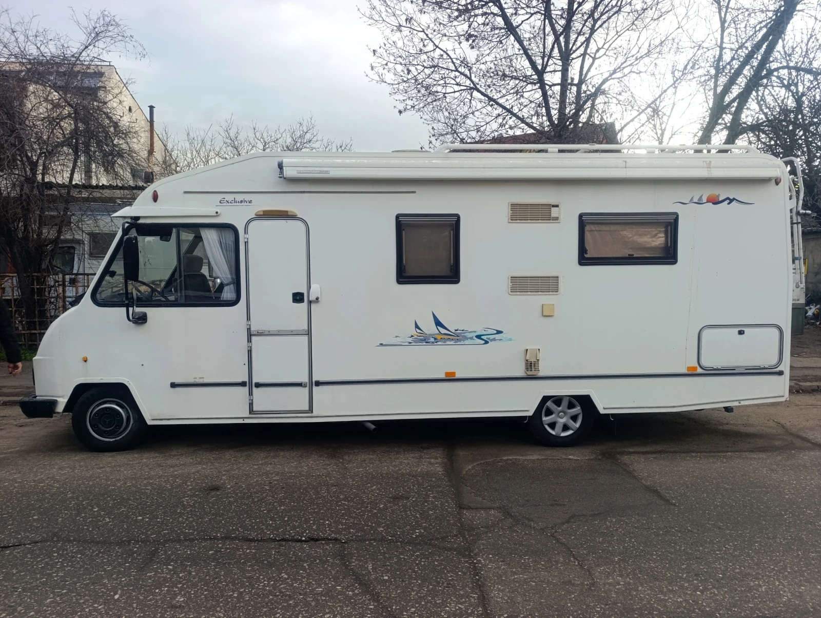 Кемпер Mercedes-Benz Integral Exclusive 650, снимка 1