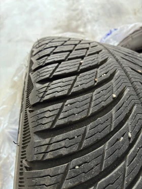 Гуми Зимни 225/45R18, снимка 2