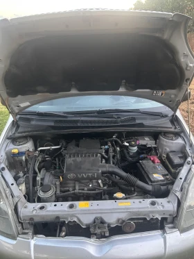 Toyota Yaris, снимка 15