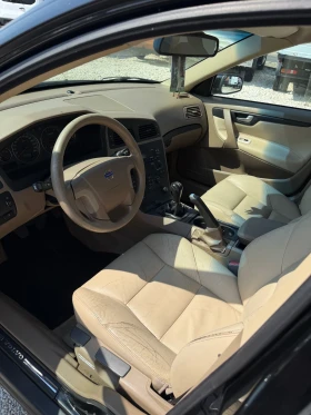 Volvo V70 2.4d ПЪРВИ СОБСТВЕНИК!, снимка 6