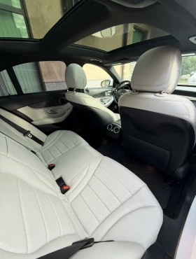 Mercedes-Benz C 300 4MATIC AMG, снимка 13