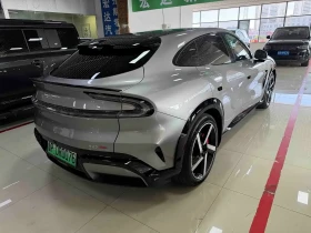 Xiaomi YU7 Ultra Long Range High Performance AWD Max Edition, снимка 10