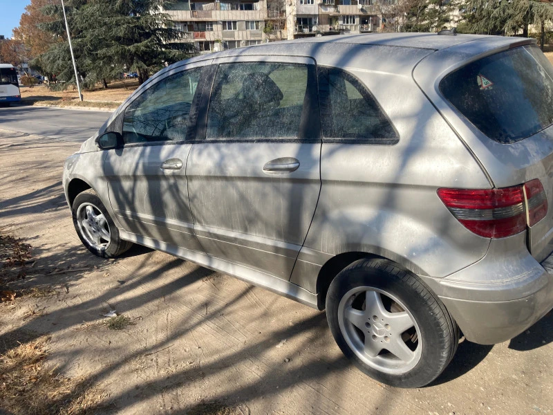 Mercedes-Benz B 200 2.0 i, снимка 6 - Автомобили и джипове - 42833468