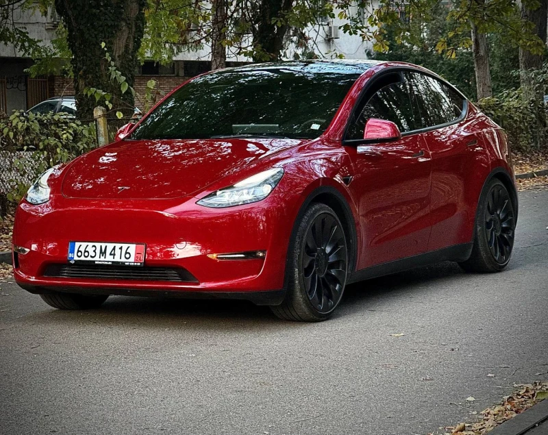 Tesla Model Y PERFORMANCE, снимка 2 - Автомобили и джипове - 48257911