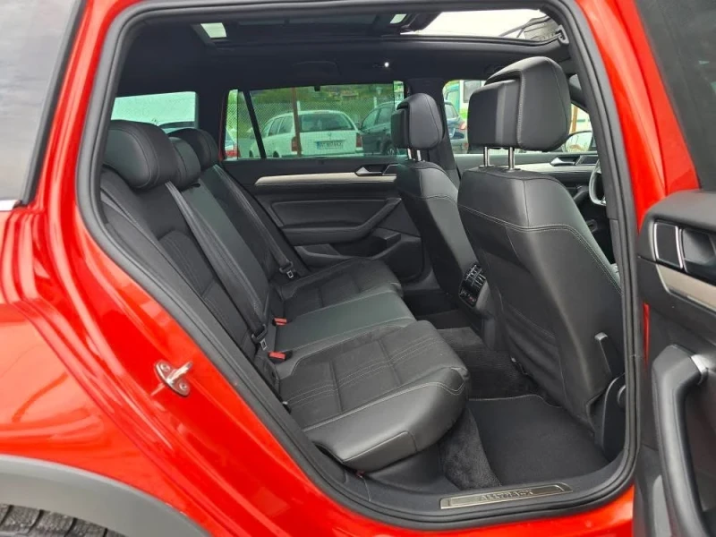VW Passat 2.0TDI 190K.C. / ВИРТУАЛНО ТАБЛО / ЛЕД / КЕЙЛЕС ГО, снимка 10 - Автомобили и джипове - 49942178