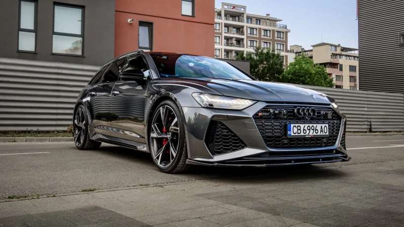 Audi Rs6 CERAMIC/Led/Head Up/Soft/Stage 2/360/B&O, снимка 3 - Автомобили и джипове - 51022767