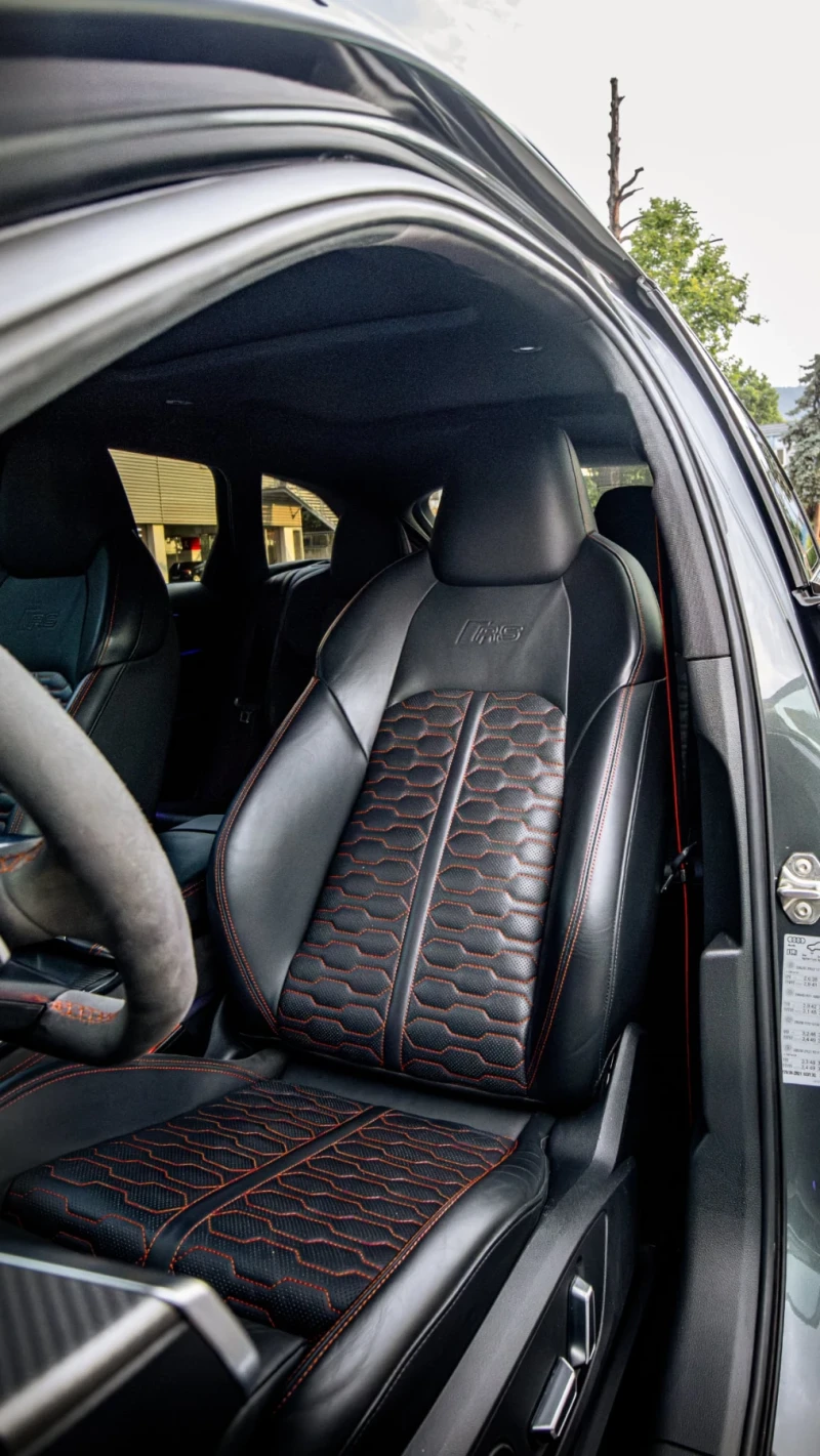 Audi Rs6 CERAMIC/Led/Head Up/Soft/Stage 2/360/B&O, снимка 10 - Автомобили и джипове - 51022767