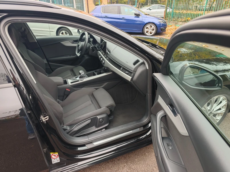 Audi A4 Avant 2.0TDI Automat, снимка 15 - Автомобили и джипове - 52313831