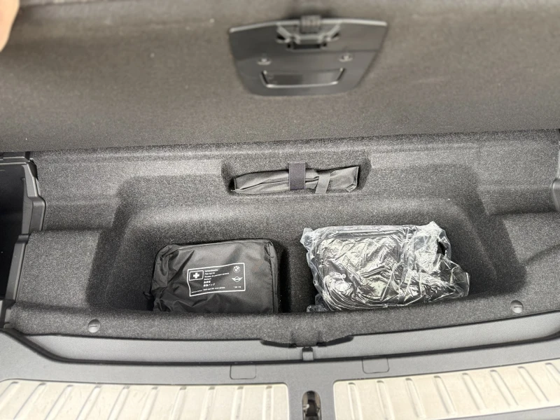 BMW iX3 Impressive 80kWh, снимка 15 - Автомобили и джипове - 52658276