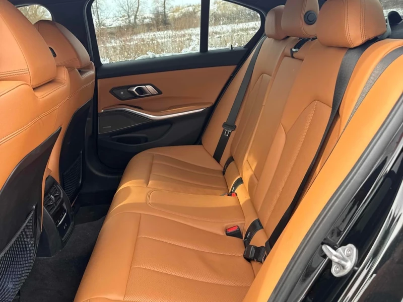 BMW 340 2022 M340I XDRIVE * БЕЗ ПЪРВОНАЧАЛНА ВНОСКА* , снимка 13 - Автомобили и джипове - 52826046