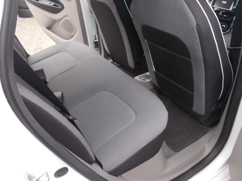 Renault Zoe Q210-клима, снимка 10 - Автомобили и джипове - 52904823