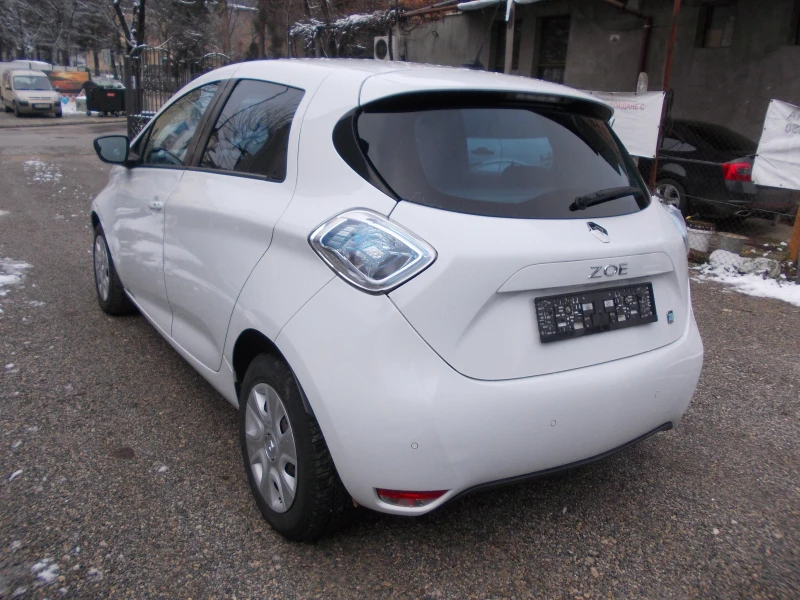 Renault Zoe, снимка 4 - Автомобили и джипове - 52904823