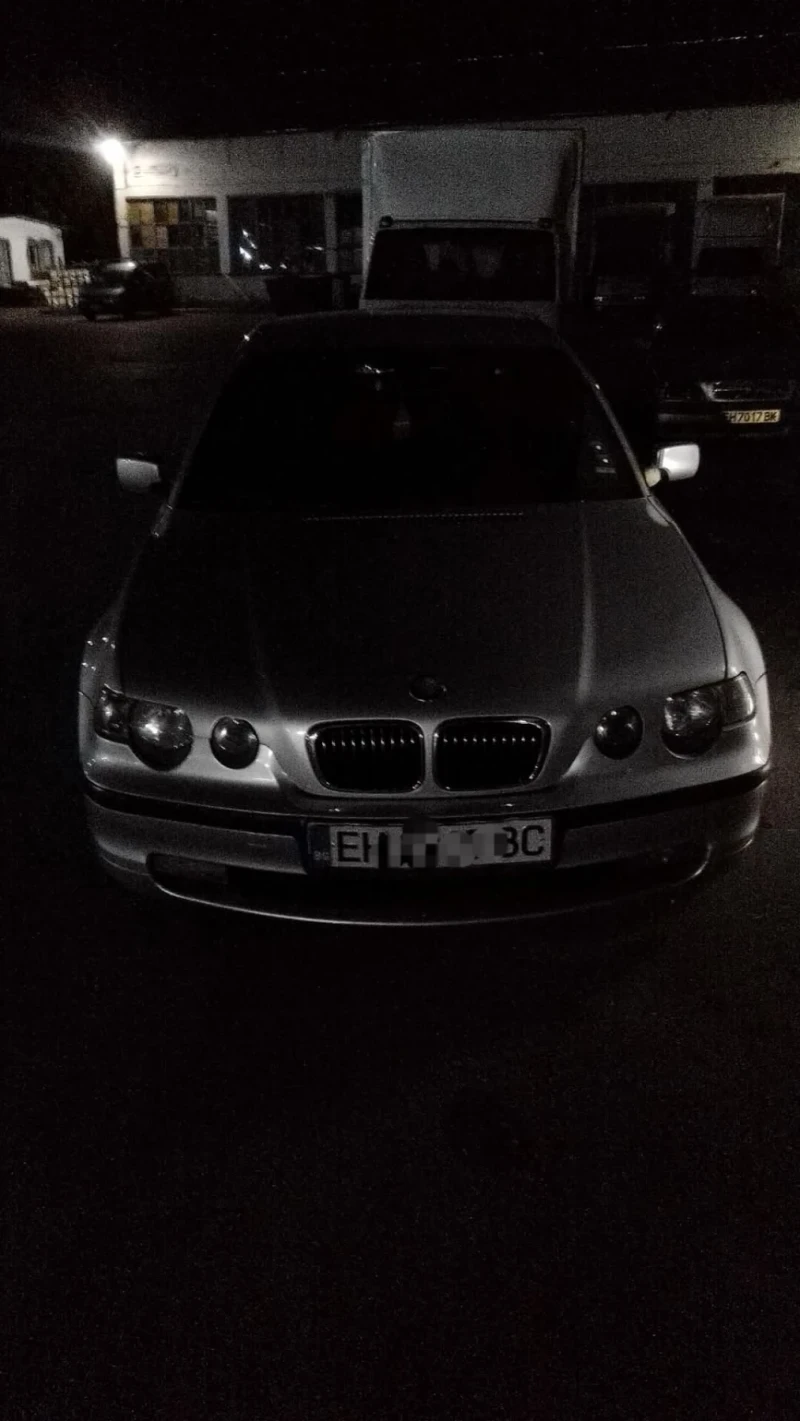 BMW 320, снимка 3 - Автомобили и джипове - 53076751