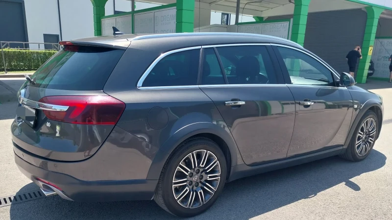 Opel Insignia  Bi-turbo 4x4 County TOURER , снимка 4 - Автомобили и джипове - 53501819