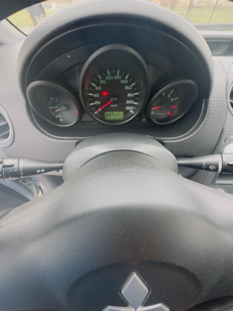 Mitsubishi Colt, снимка 7 - Автомобили и джипове - 54189729